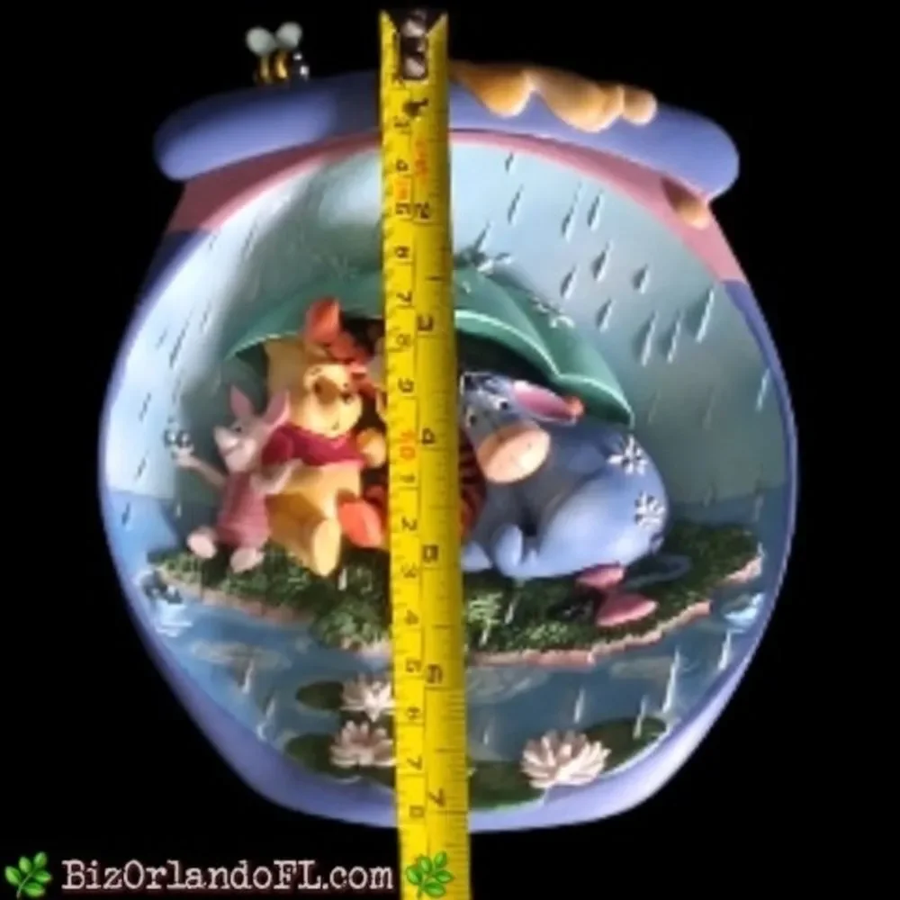 Pooh's Hunnypot Adventure Bradford Exchange 